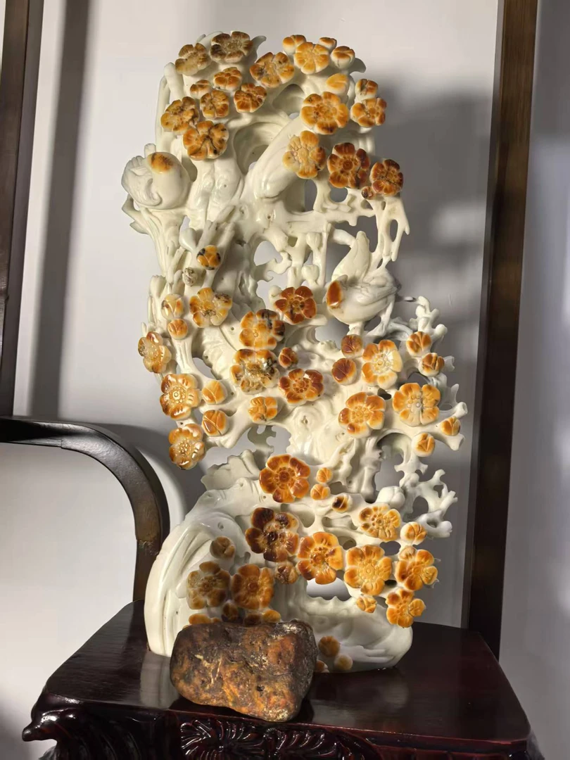 唐河彩玉雕刻红皮白肉