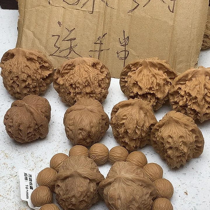 壹***钧文玩核桃吊坠6774