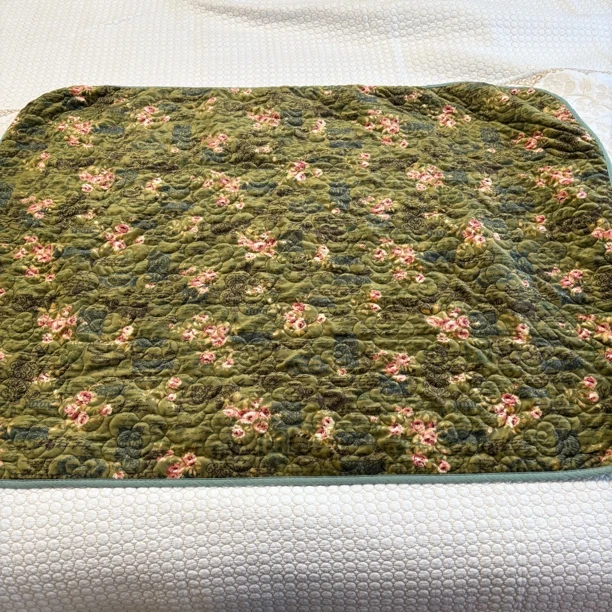 49205 云丝绒两用毯子/垫子70×100cm 面料：正面云丝绒反面水洗棉