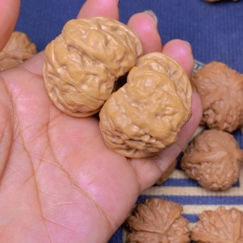 【闪购商品】文玩核桃吊坠与***解蛙蛙44