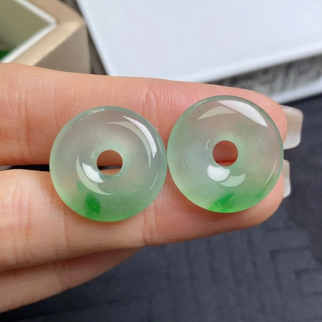 翡翠未镶嵌耳饰高冰飘花甜甜圈