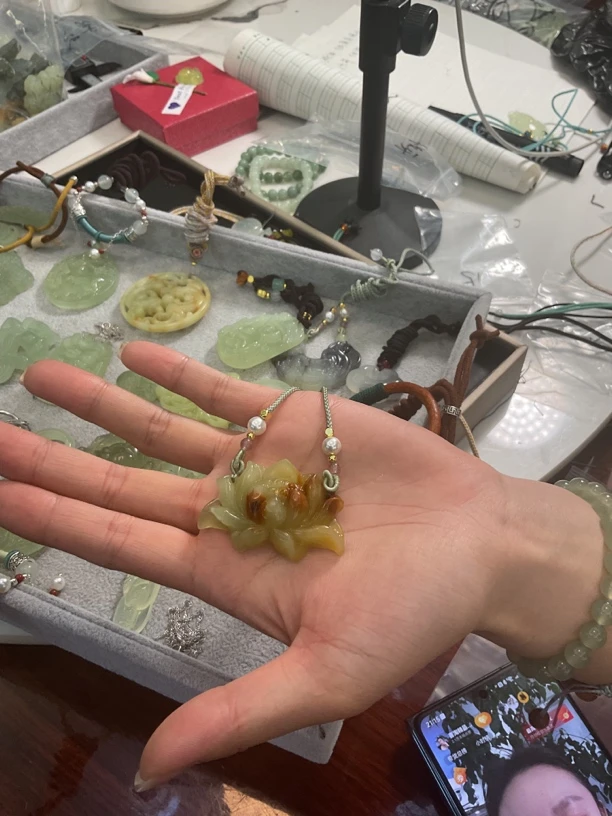 非金属树脂手链 镂空雕刻珠宝手工花