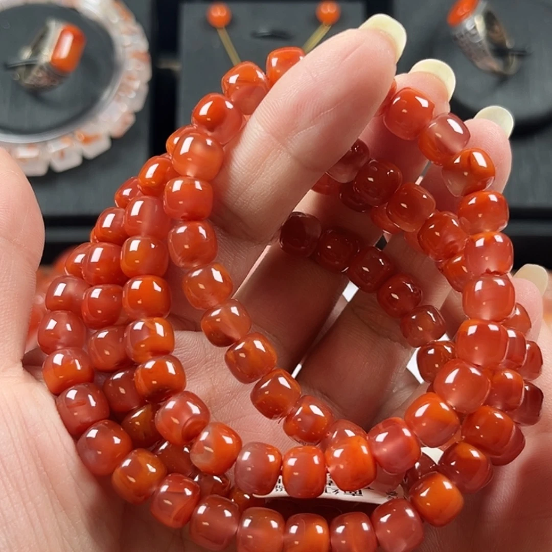 南红玛瑙未镶嵌珠宝奇石