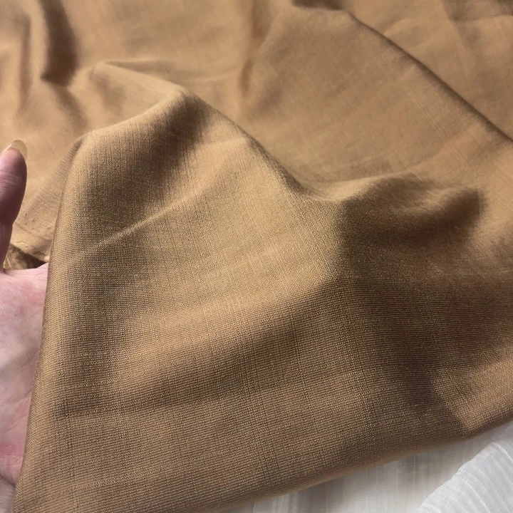 混纺棉卡其色2米。