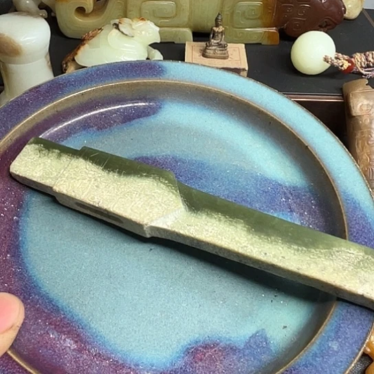 醉*亭聚盛集团董事长