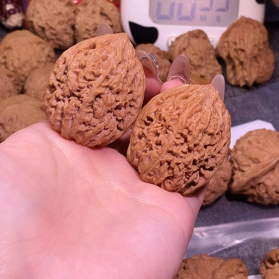 05大蒜头34➕核桃文玩