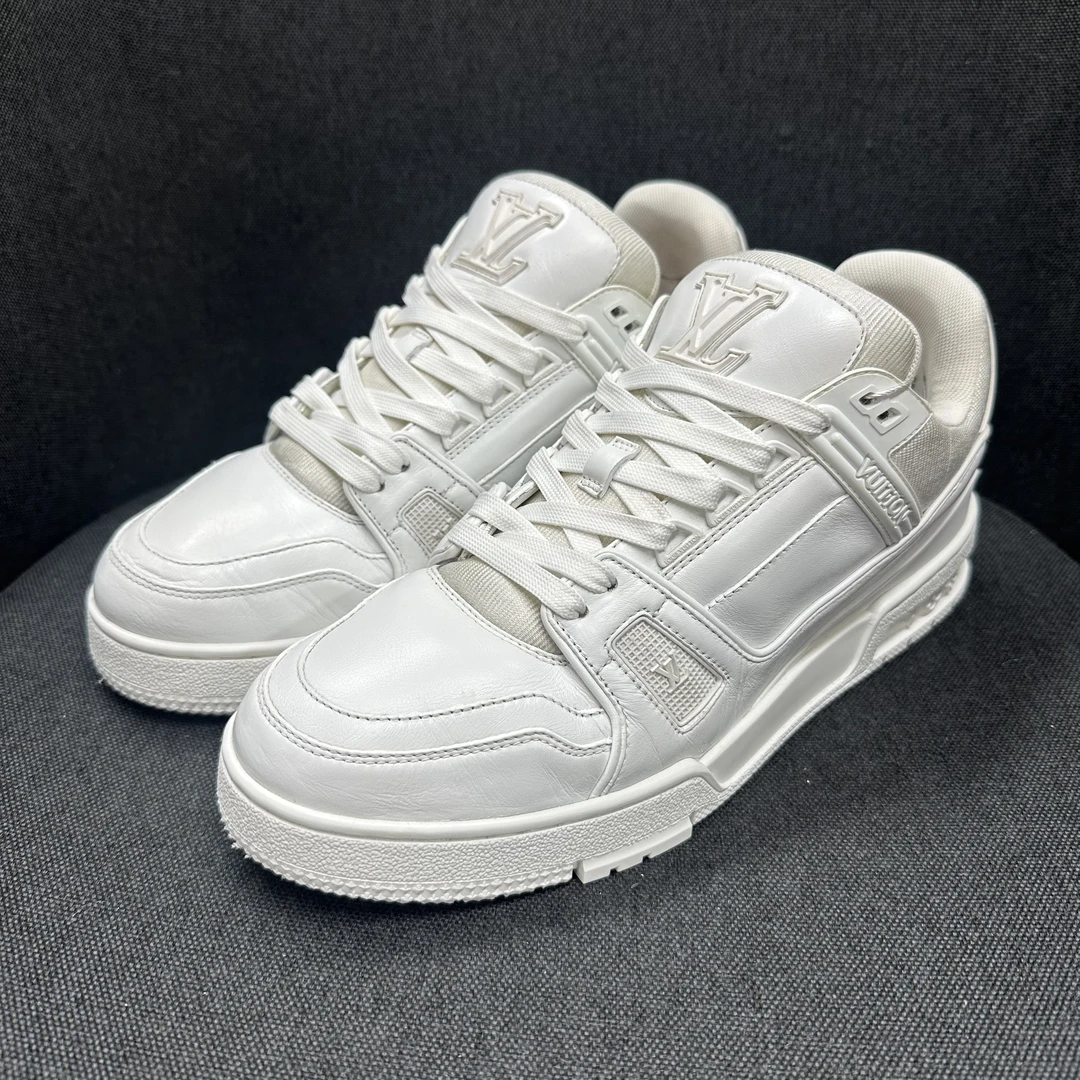 95新 LouisVuitton/路易威登 经典纯白配色