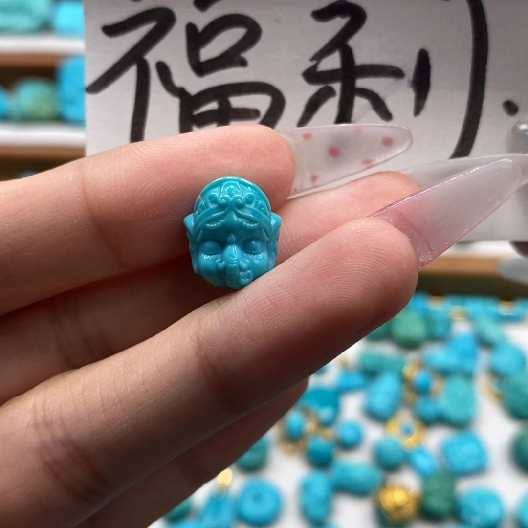 绿松石未镶嵌颈饰