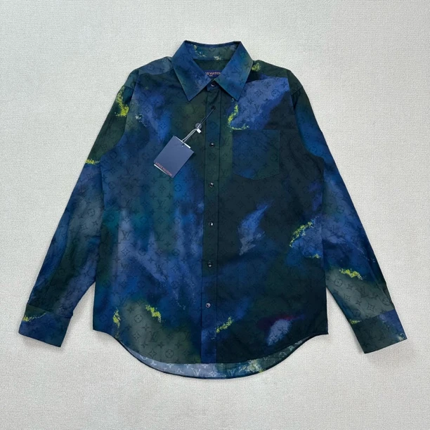 未使用 LouisVuitton/路易威登 渲染老花长袖衬衣/L码/WL1862
