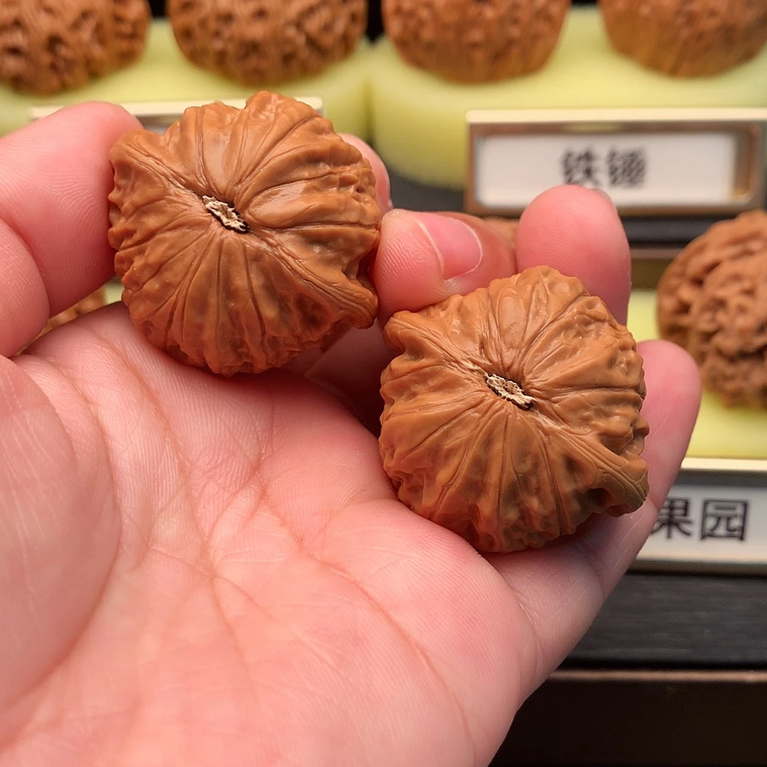 文玩核桃吊坠678号小铁锤36+