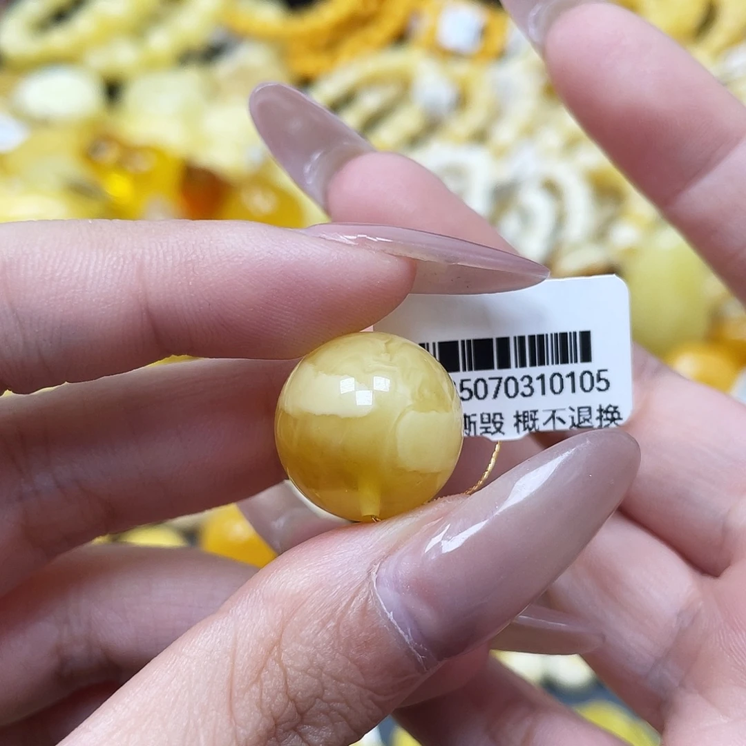 琥珀未镶嵌裸石17.3mm妖花圆珠 瑕