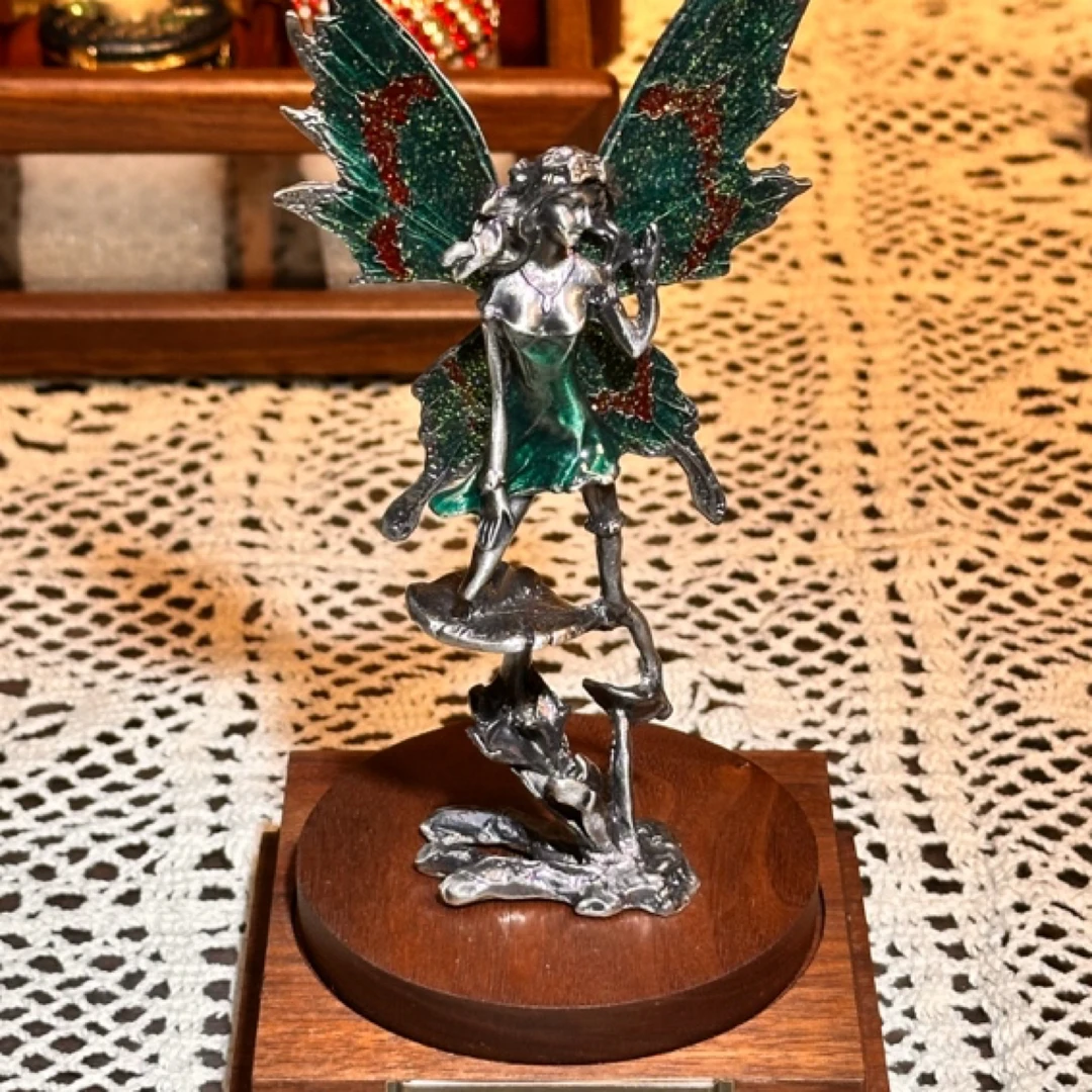 113珐琅款合金首饰珠宝盒摆件