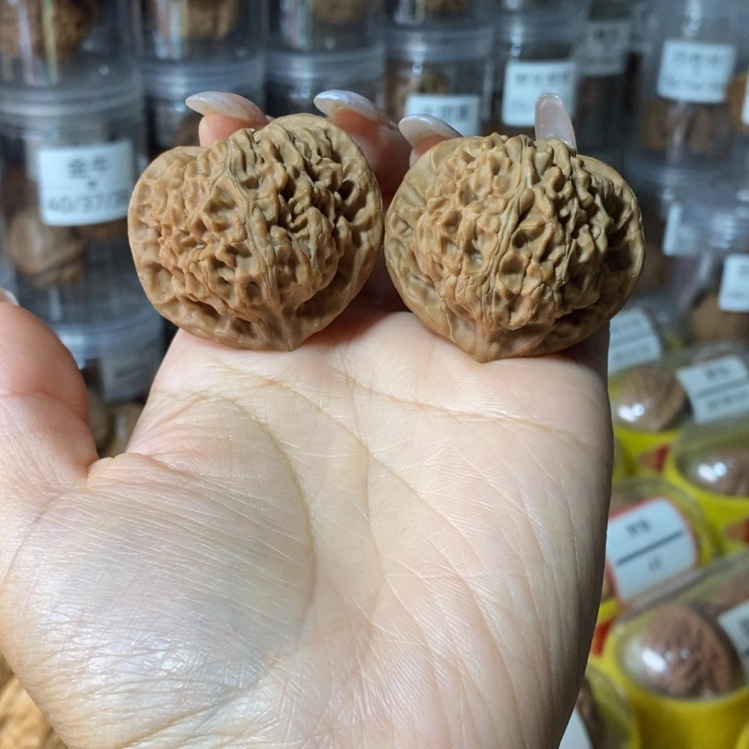 吊坠文玩核桃桃心宫灯