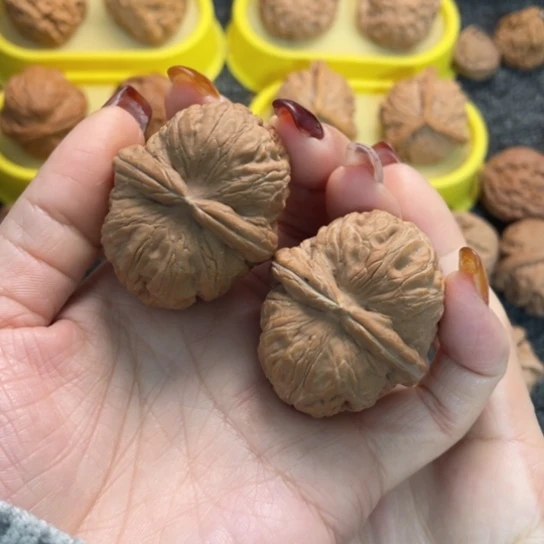 吊坠文玩核桃11元宝