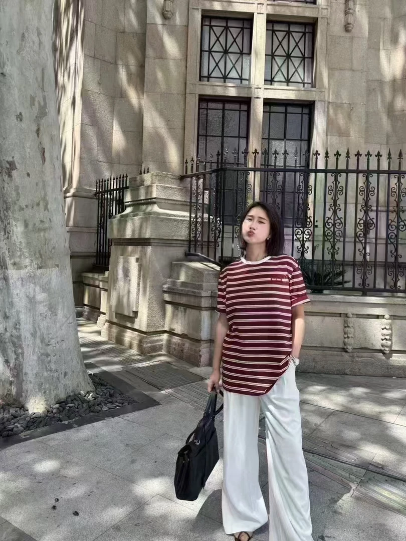 都静名店常规款短袖T恤套头套装打底衫条纹