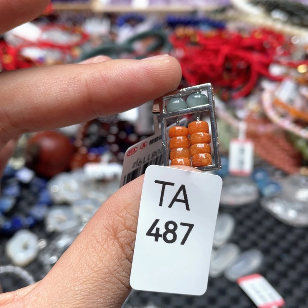 水晶多样性发一只未镶嵌