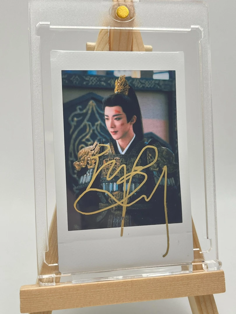 W005【刘宇宁】亲签三寸正品富士拍立得mini相纸 白边