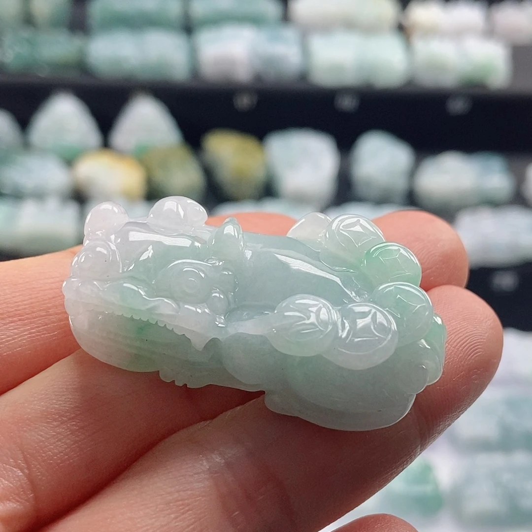 颈饰未镶嵌翡翠翡翠貔貅