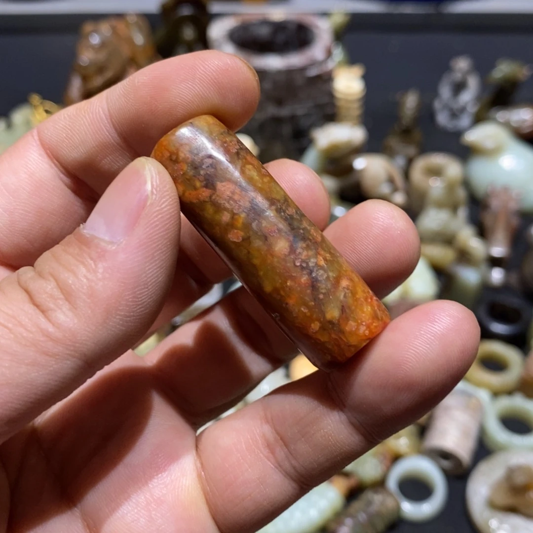 淡***色和田玉（糖玉）未镶嵌颈饰