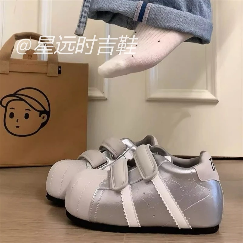 魔术贴大头鞋丑萌可爱Q版女款2025新款休闲鞋百搭运动鞋平底鞋