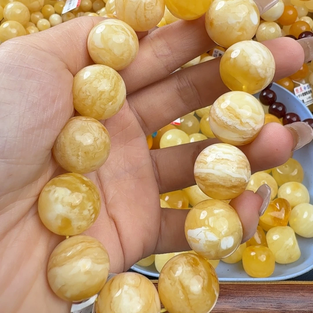 琥珀未镶嵌珠宝奇石