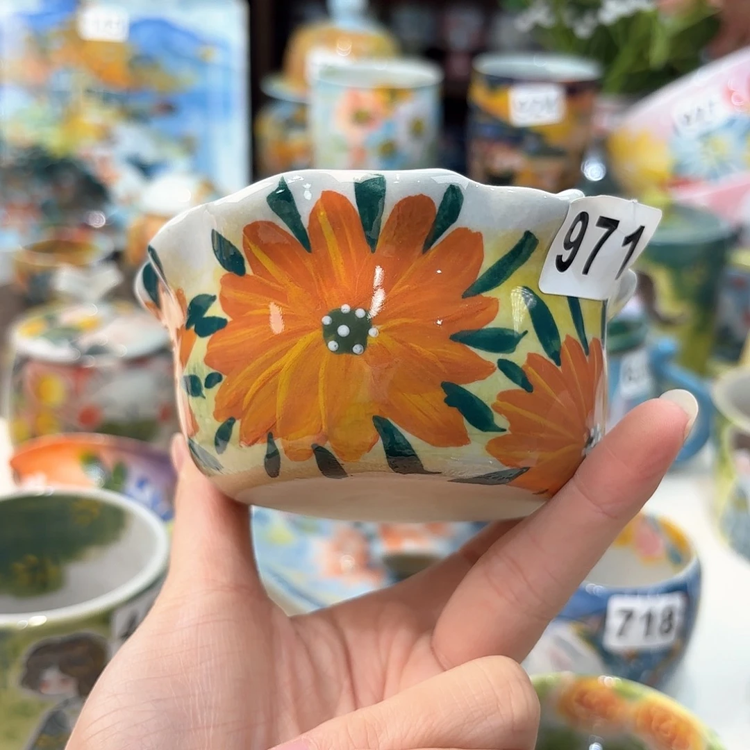 瓷片兔兔好可爱呀打