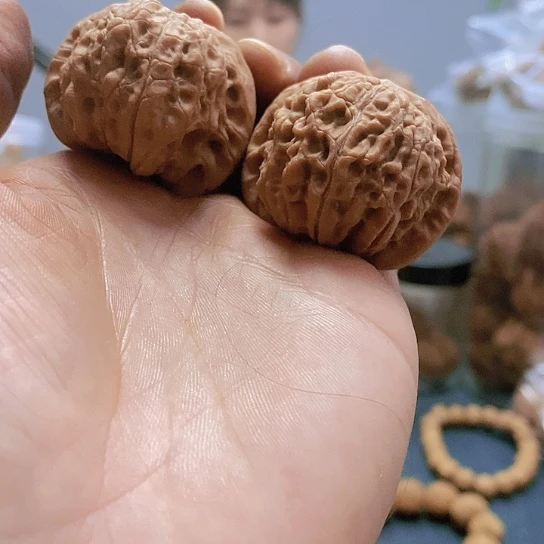 【闪购商品】把件文玩核桃39血麒麟