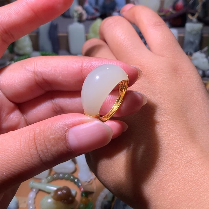 和田玉银S925镀金镶嵌颈饰