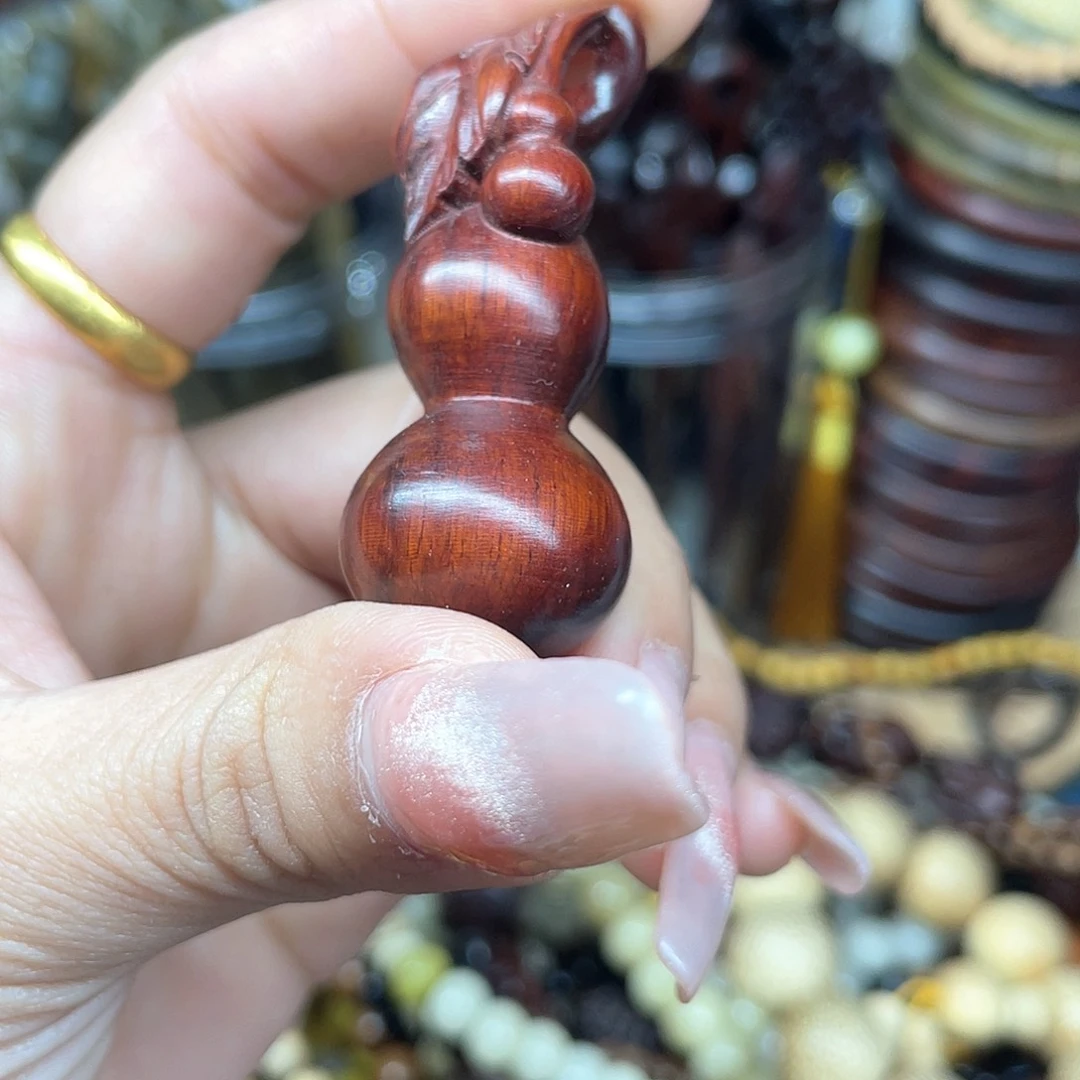 维腊木（绿檀）无事牌