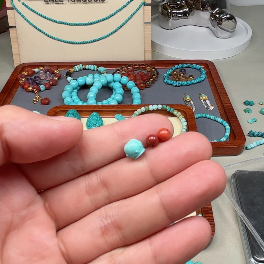 南红玛瑙未镶嵌珠宝奇石