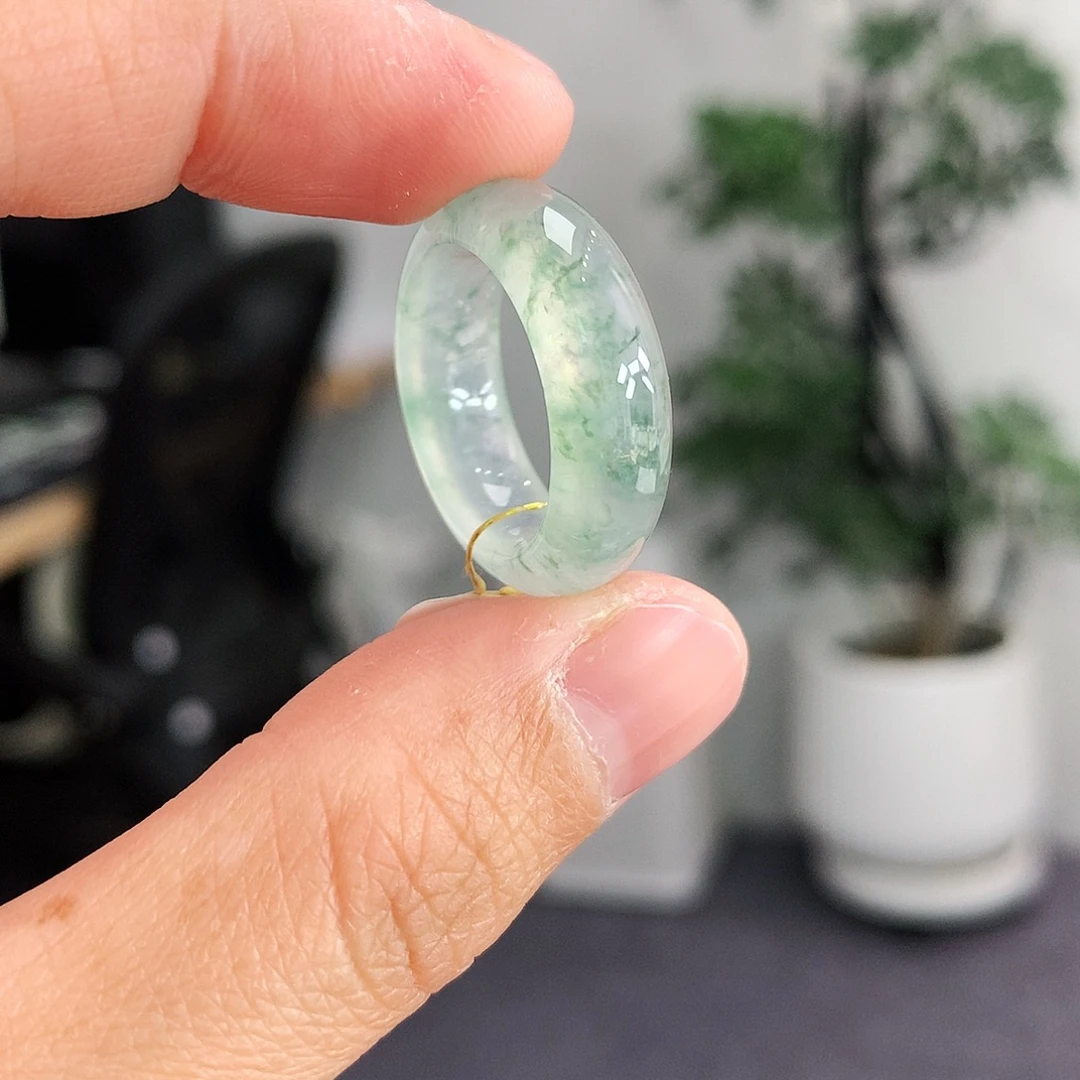 翡翠未镶嵌戒指12号