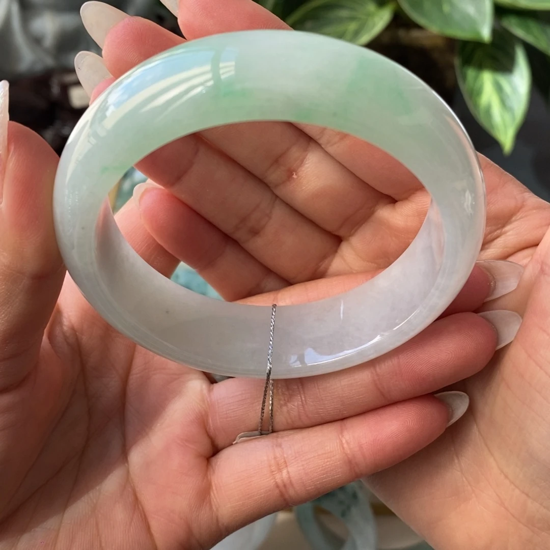 翡翠未镶嵌手镯天然
