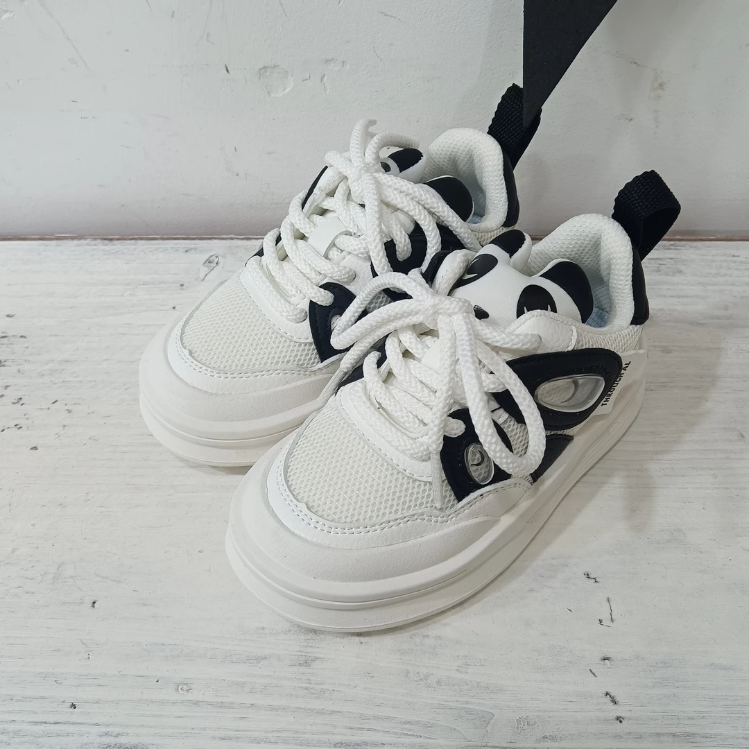 D114米色春秋双网板鞋