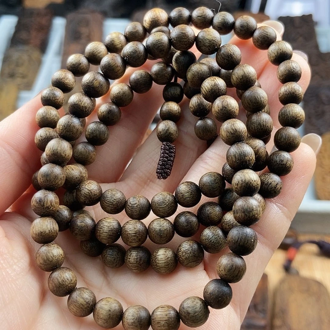 木波***子越南芽庄绿棋手