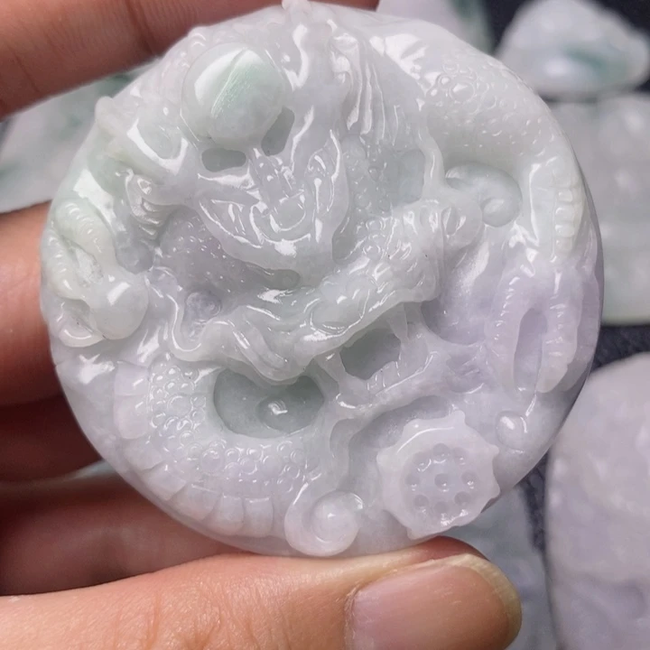 翡翠未镶嵌颈饰天然翡翠A货