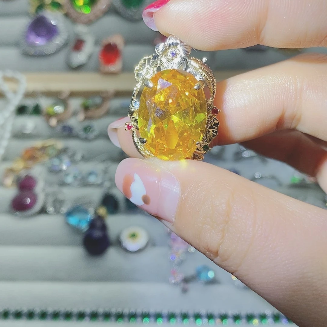 【闪购商品】托帕石耳饰银S925镶嵌