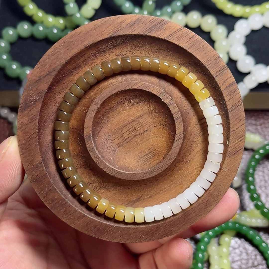 【闪购商品】未镶嵌手链和田玉