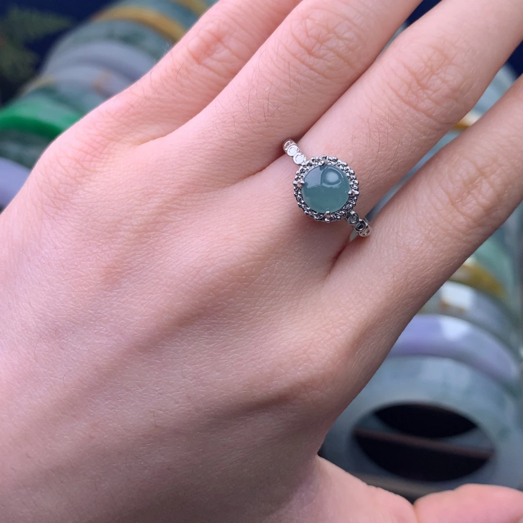 翡翠未镶嵌戒指戒指