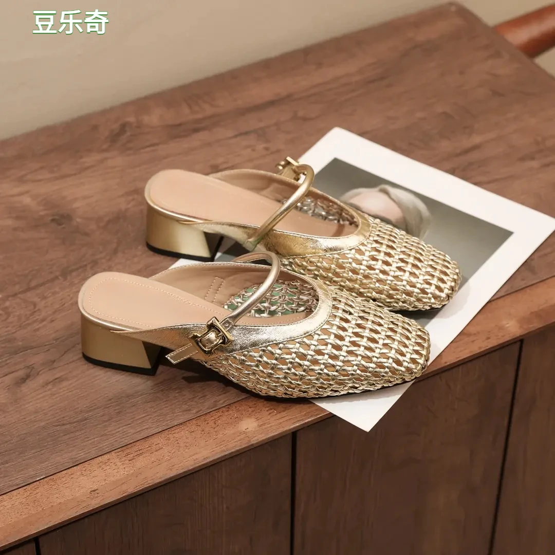 法式2025夏季新款时尚百搭真皮包头粗跟高跟编织透气拖鞋软底凉鞋