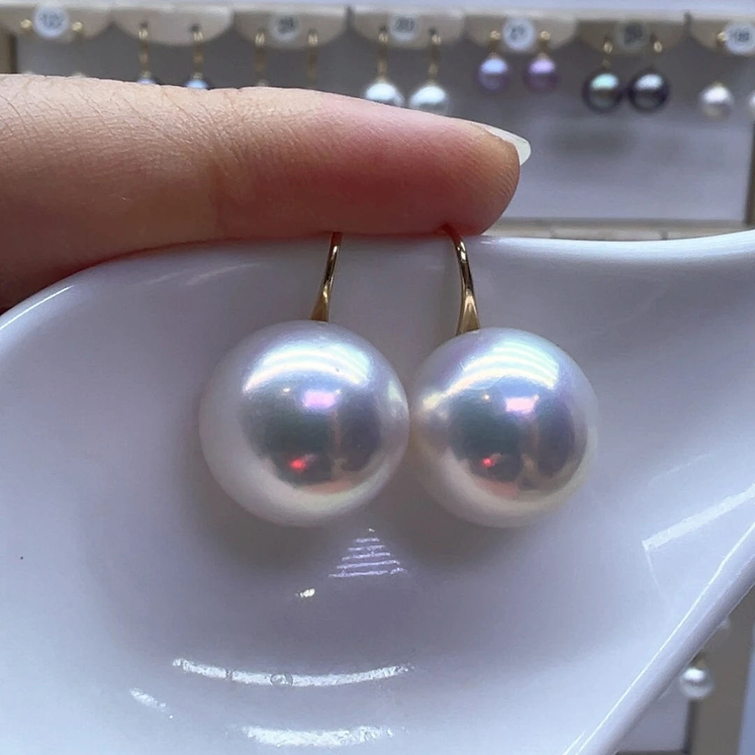 18K金镶嵌淡水珍珠耳饰