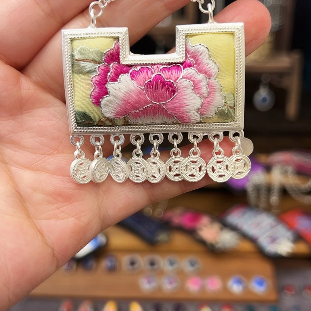 织绣手工刺绣工艺品