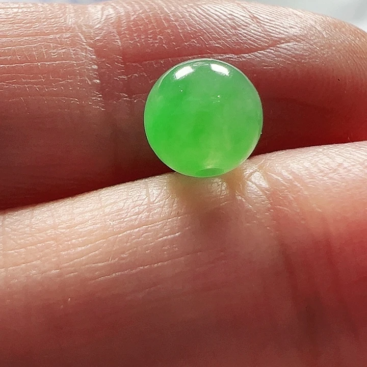 定制翡翠未镶嵌翡翠冰绿珠子