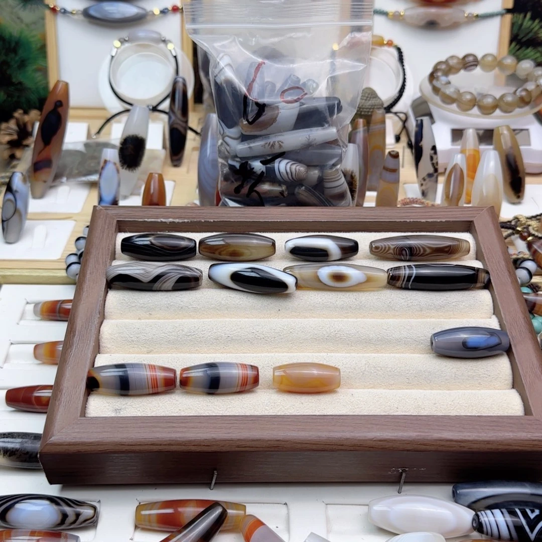 玛瑙/玉髓颈饰未镶嵌原*?