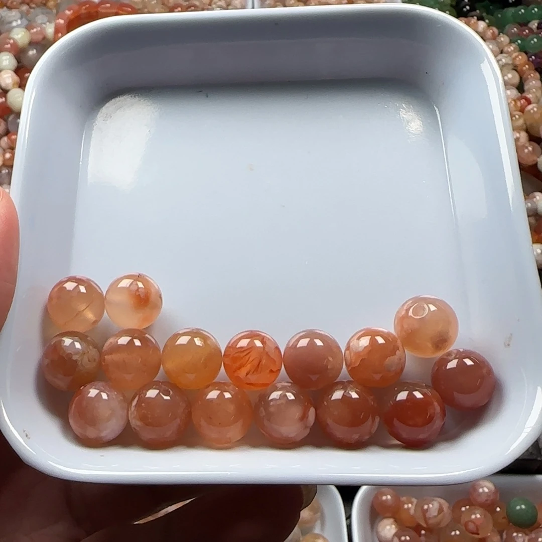 玛瑙/玉髓未镶嵌珠宝半成品三**›