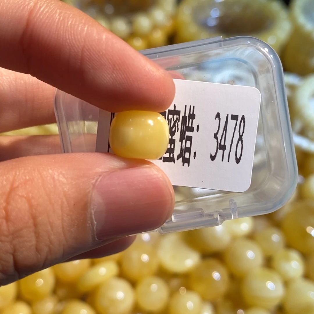 琥珀未镶嵌珠宝奇石3478