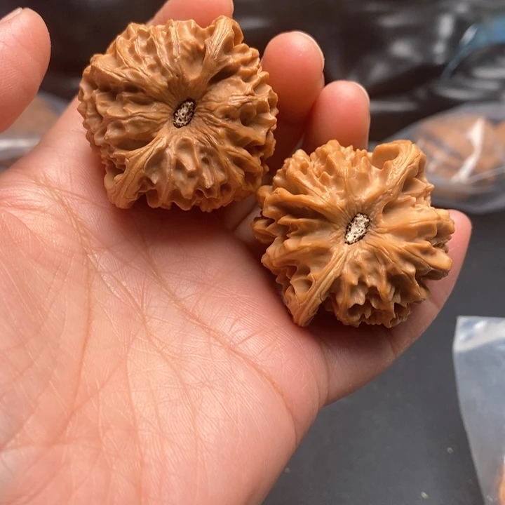 文玩核桃把件龙门