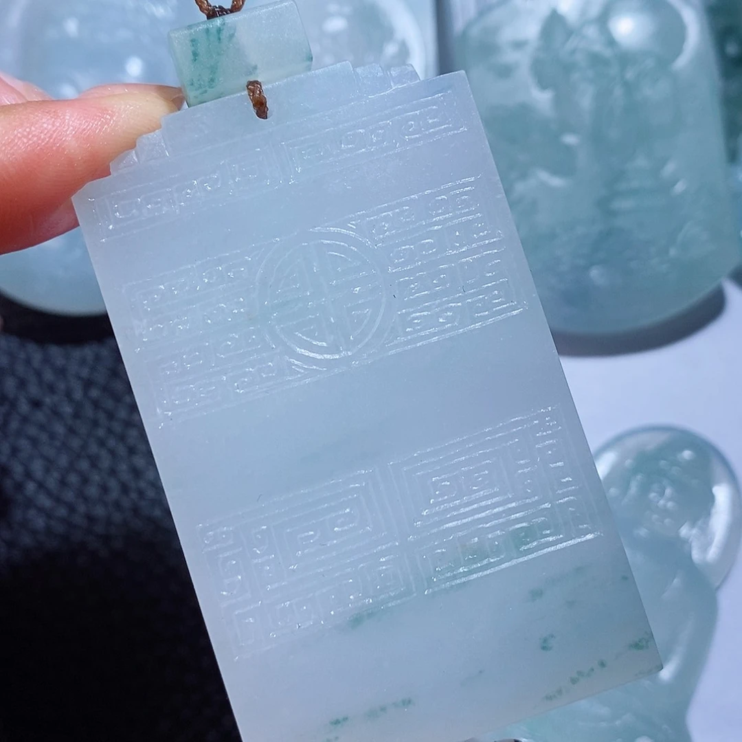 定制翡翠未镶嵌毛货付款后确认抛光