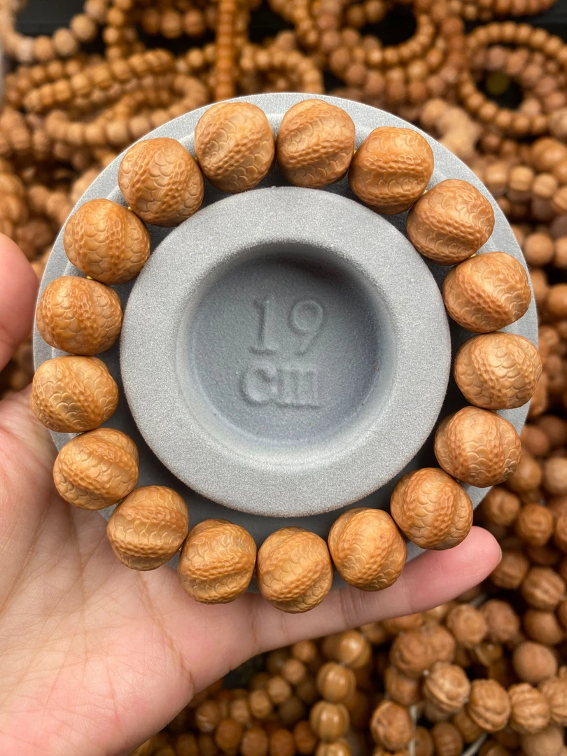 猴头核桃雕刻灵蛇（非全品介意勿拍）