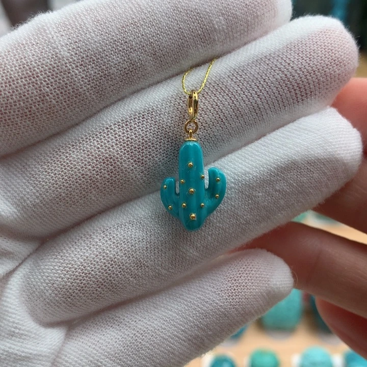 绿松石18K金镶嵌珠宝奇石