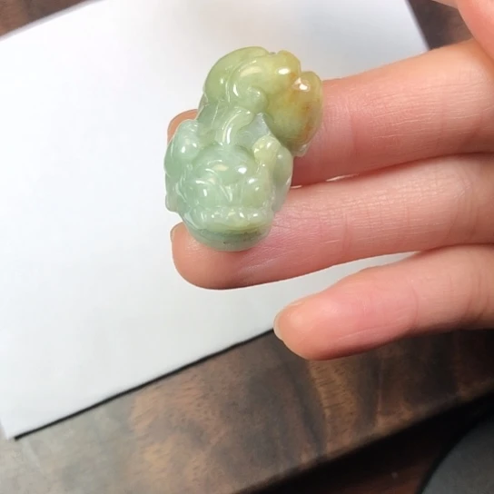翡翠未镶嵌颈饰缅甸A货，每天下午1点半开播
